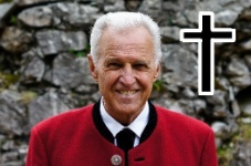 Toni.jpg Toni.jpg